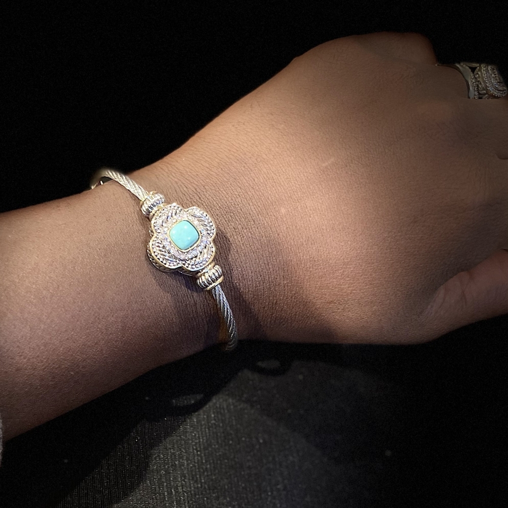 Bangle/ Bracelets - image 3